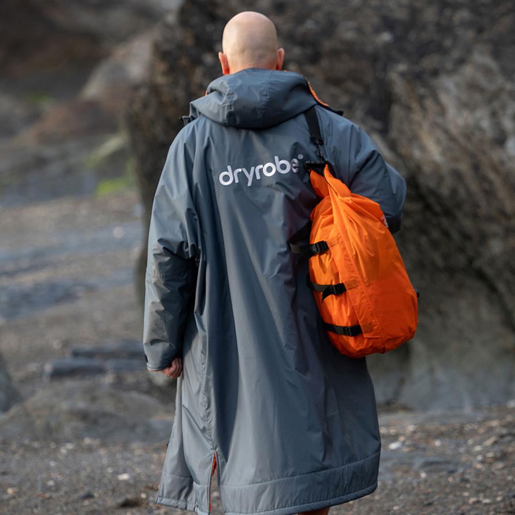 dryrobe Advance Long Sleeve Changing Robe - Dark Grey / Orange Extra Image 8